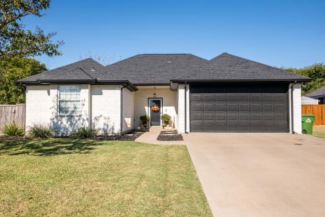 603 Chad Street Italy TX 76651