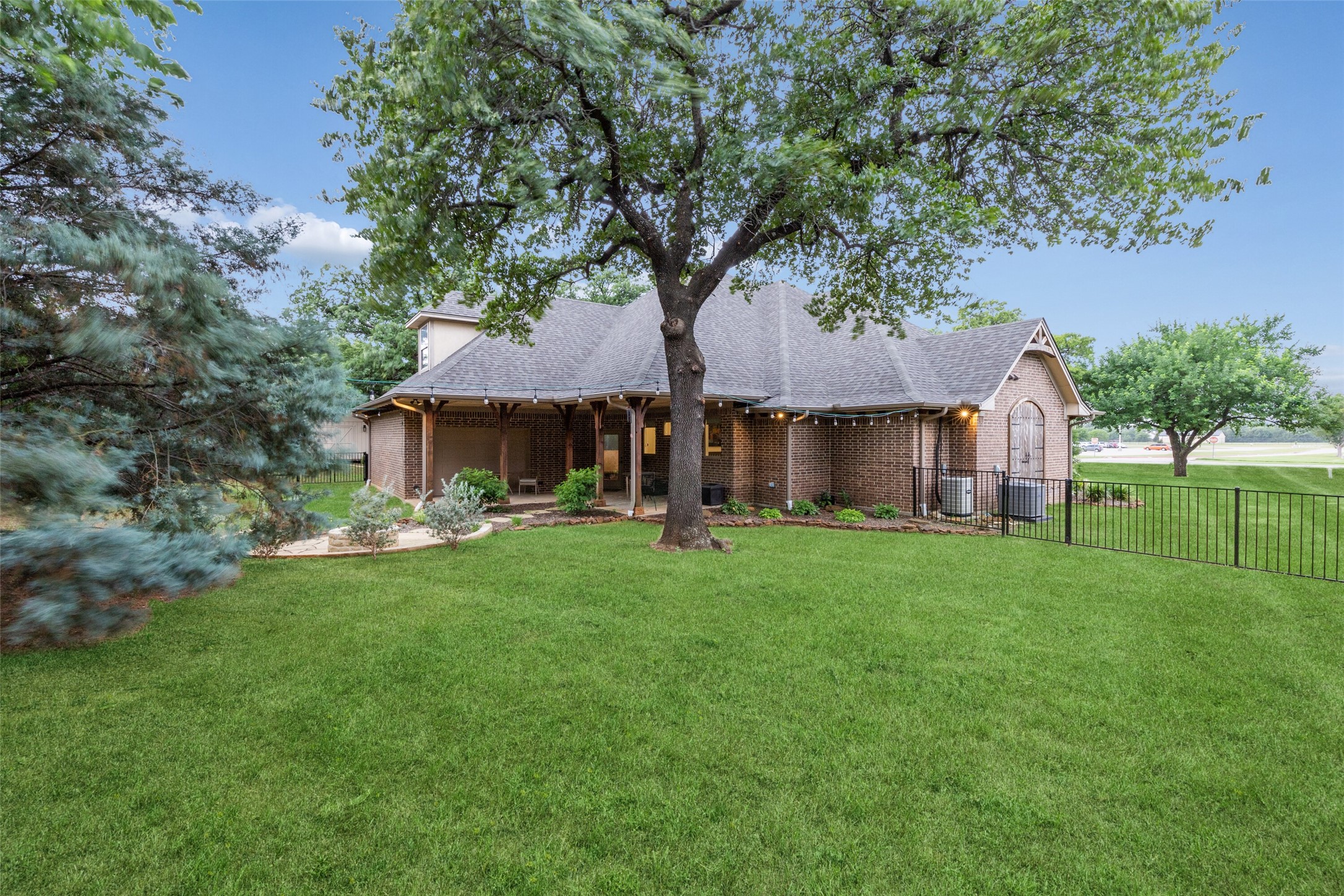 124 N Garza Road Shady Shores TX 76208