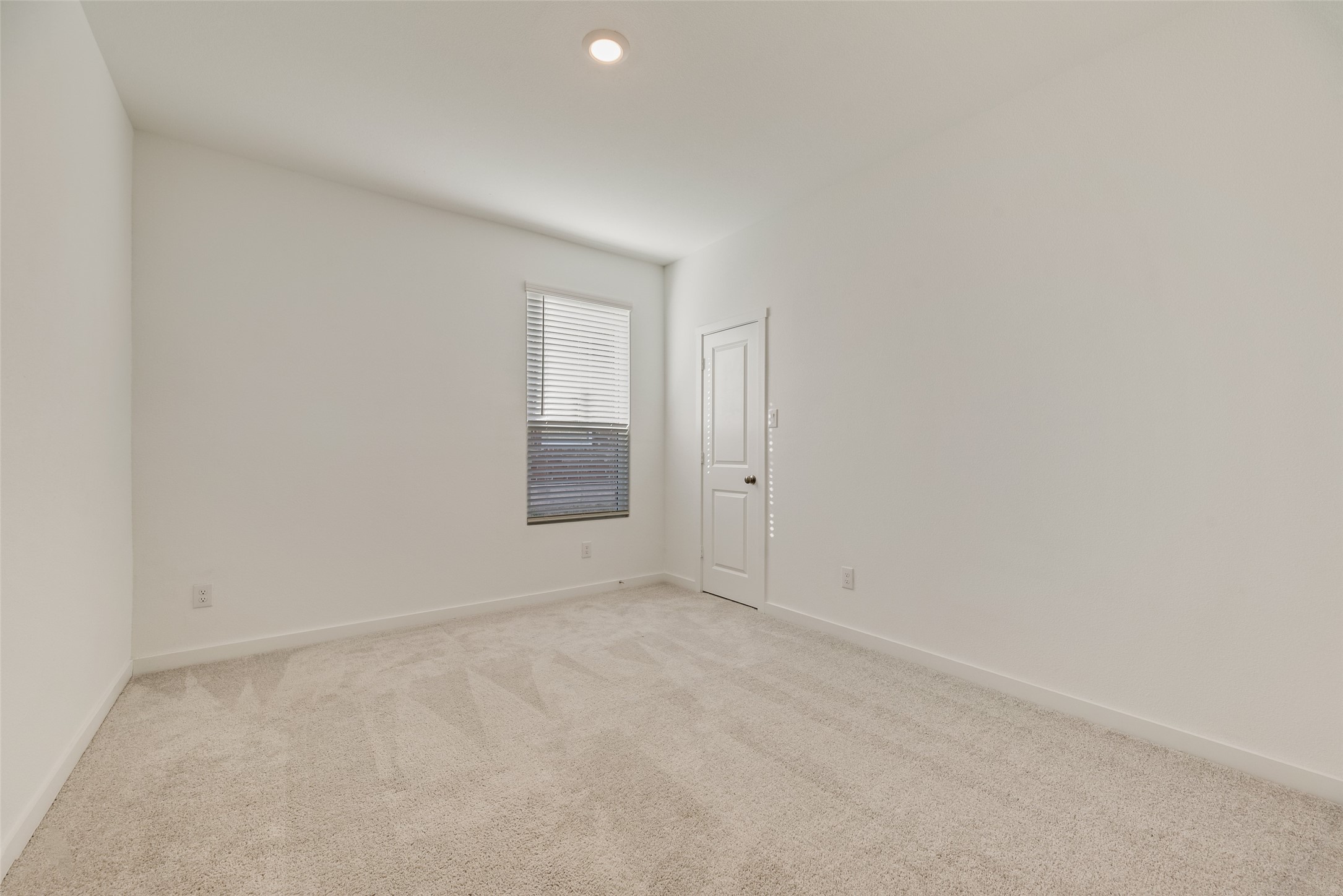 343 Sedalia Trail Justin TX 76247