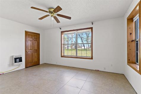 11090 Texas Highway 24 S Paris TX 75462