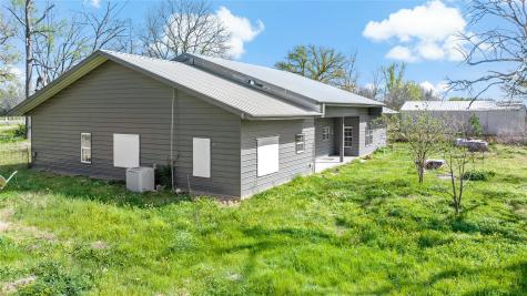11090 Texas Highway 24 S Paris TX 75462