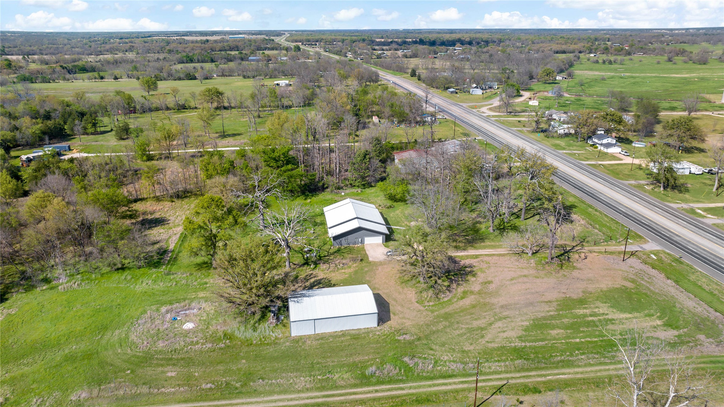11090 Texas Highway 24 S Paris TX 75462