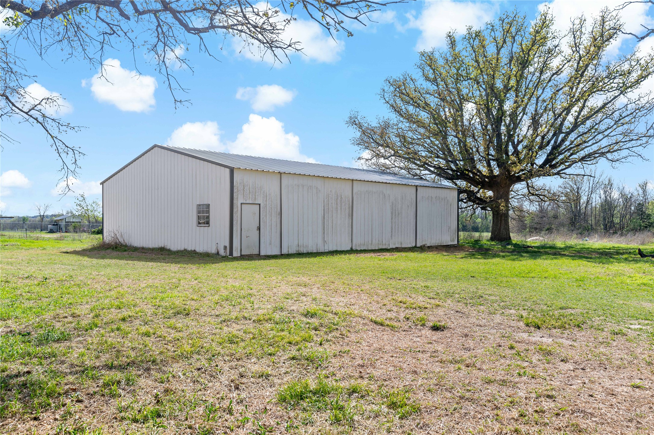 11090 Texas Highway 24 S Paris TX 75462