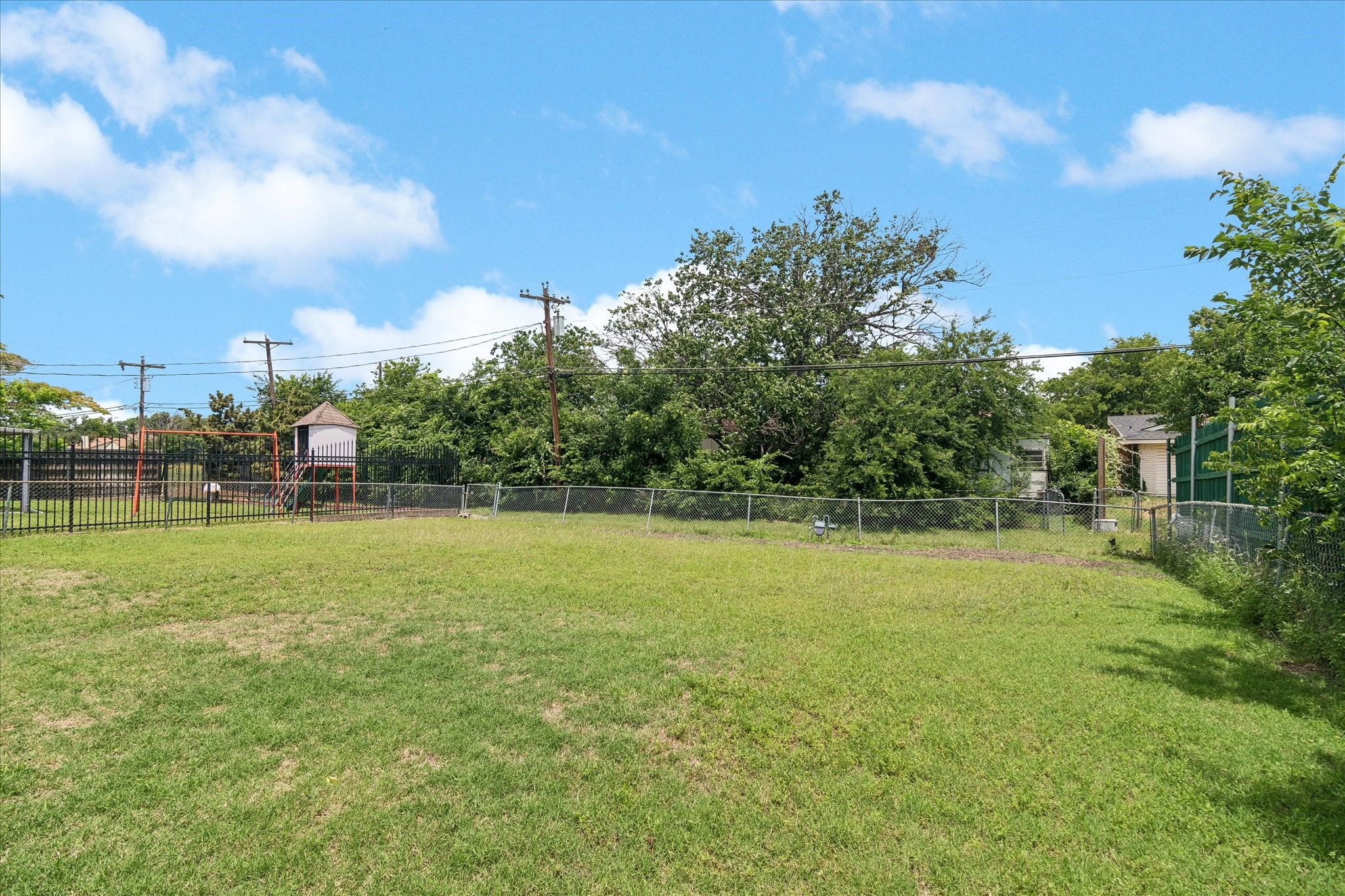 4201 Sweetbriar Drive Garland TX 75042