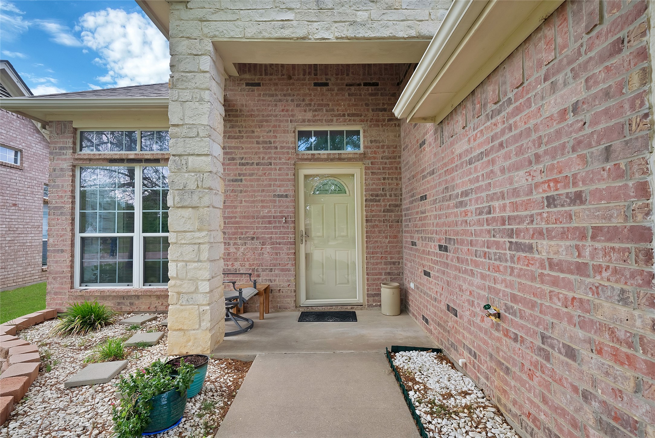 501 S Old Betsy Road Keene TX 76059