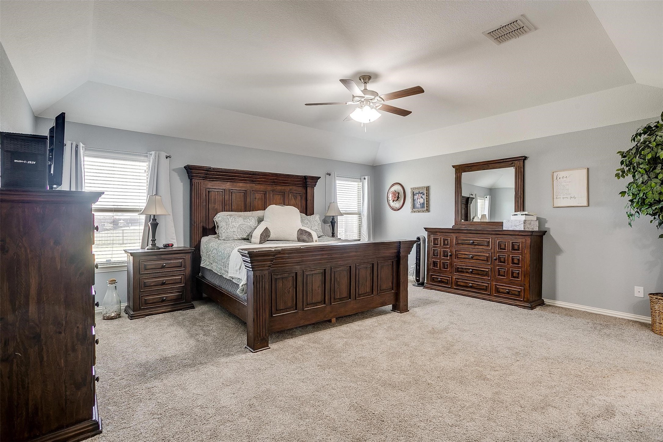 1023 Saint Andrews Drive Burleson TX 76028