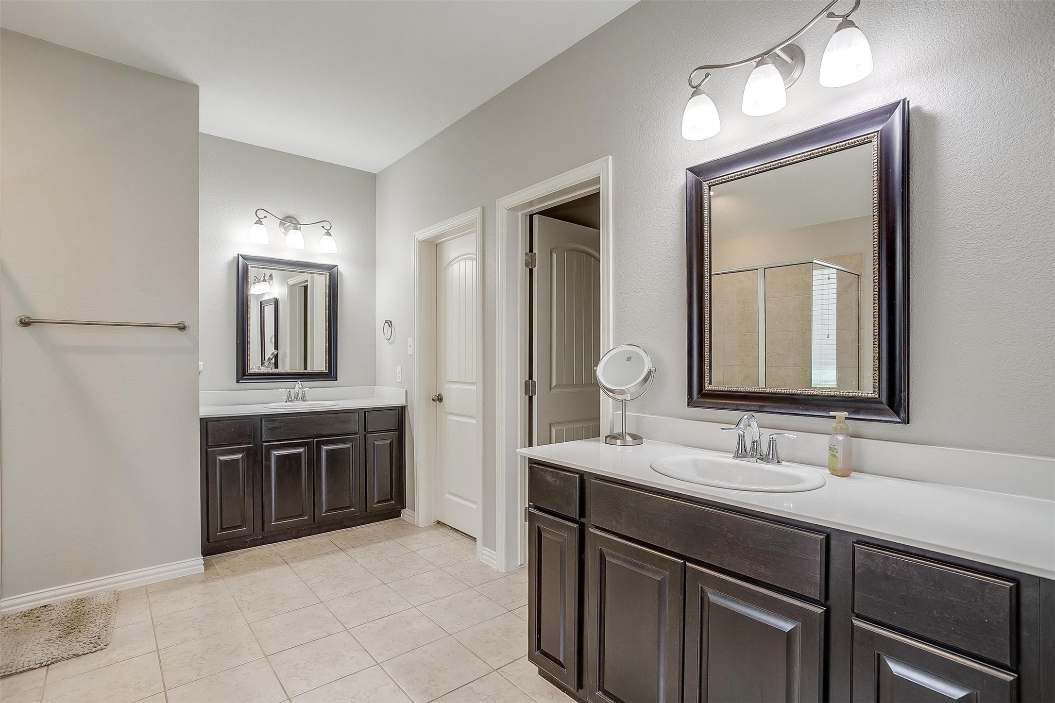 1023 Saint Andrews Drive Burleson TX 76028