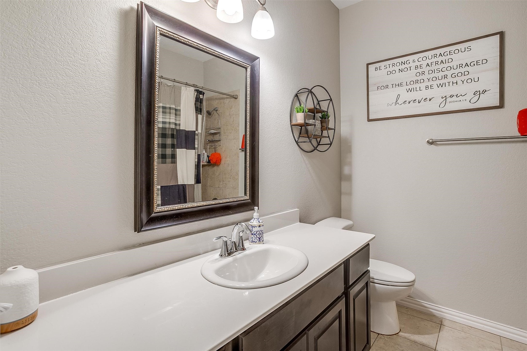1023 Saint Andrews Drive Burleson TX 76028