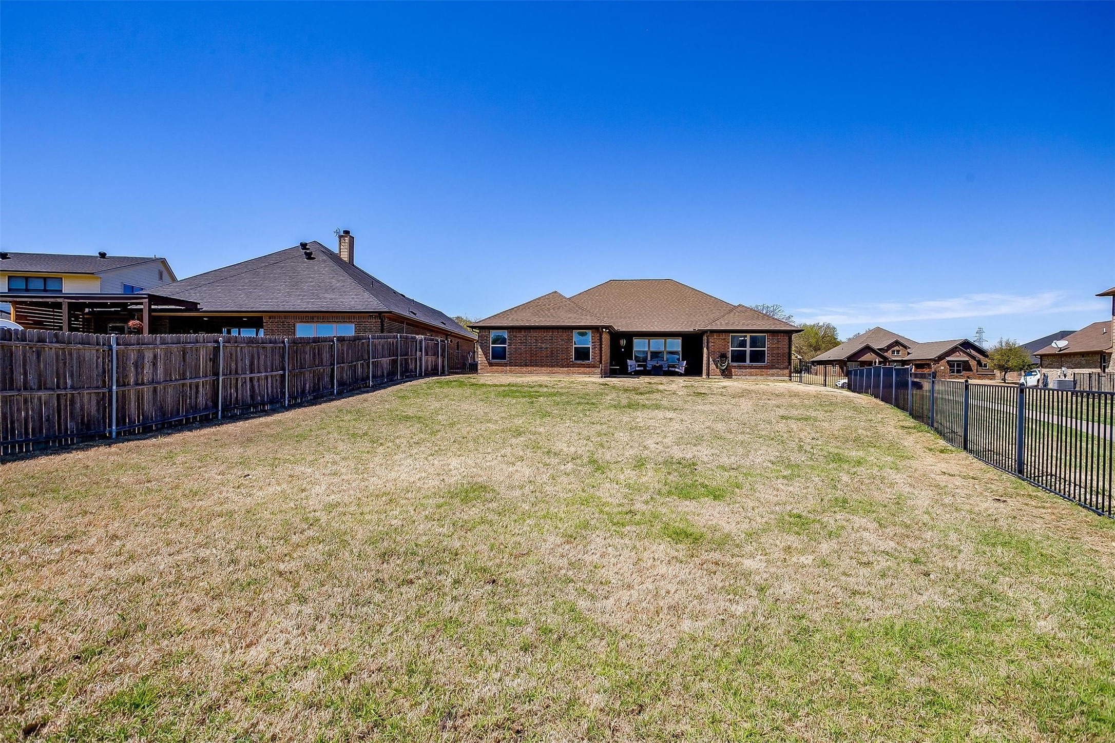1023 Saint Andrews Drive Burleson TX 76028
