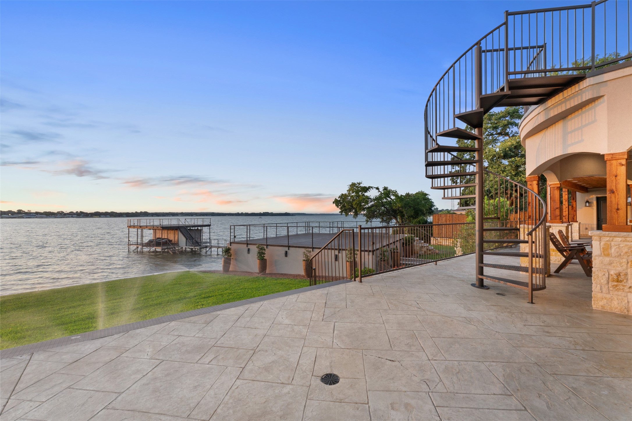 12210 Lake Forest Drive Azle TX 76020