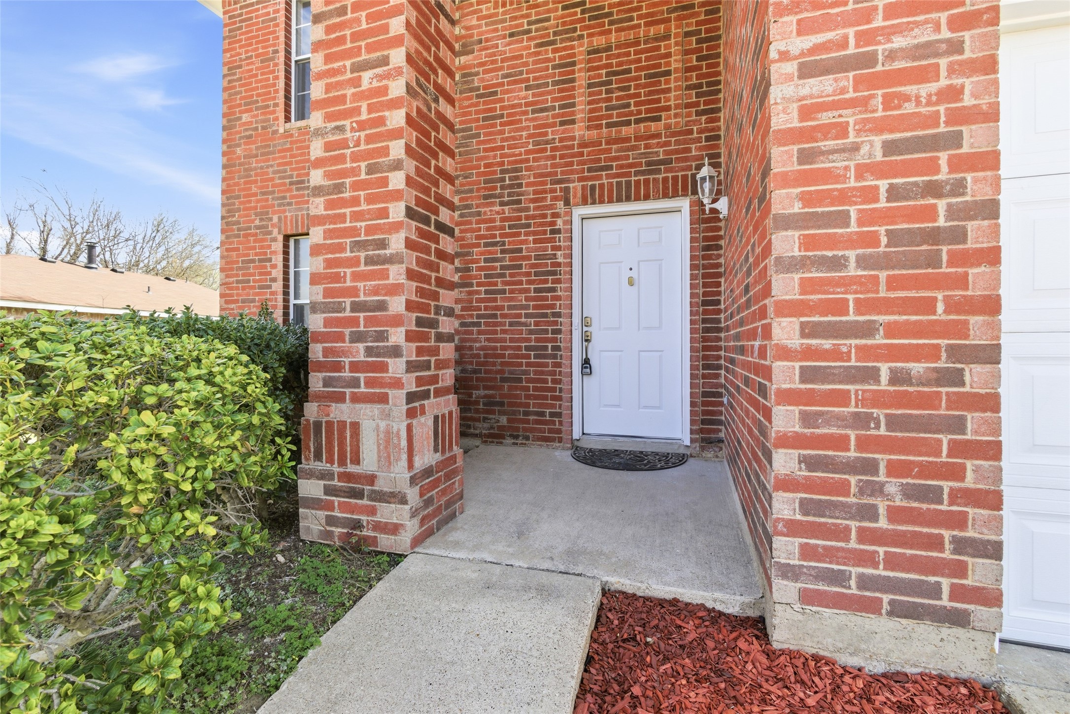 1422 Mill Branch Drive Garland TX 75040