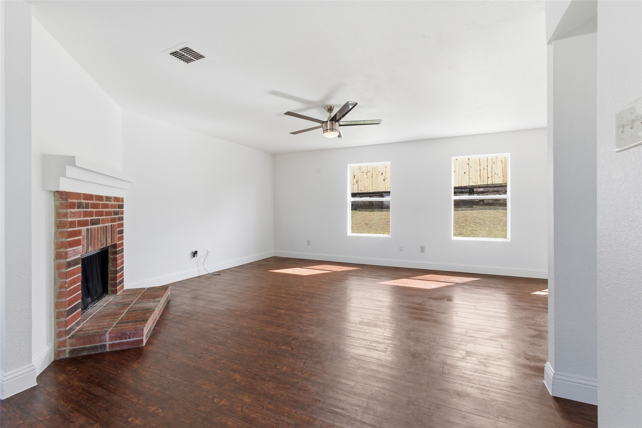 1422 Mill Branch Drive Garland TX 75040