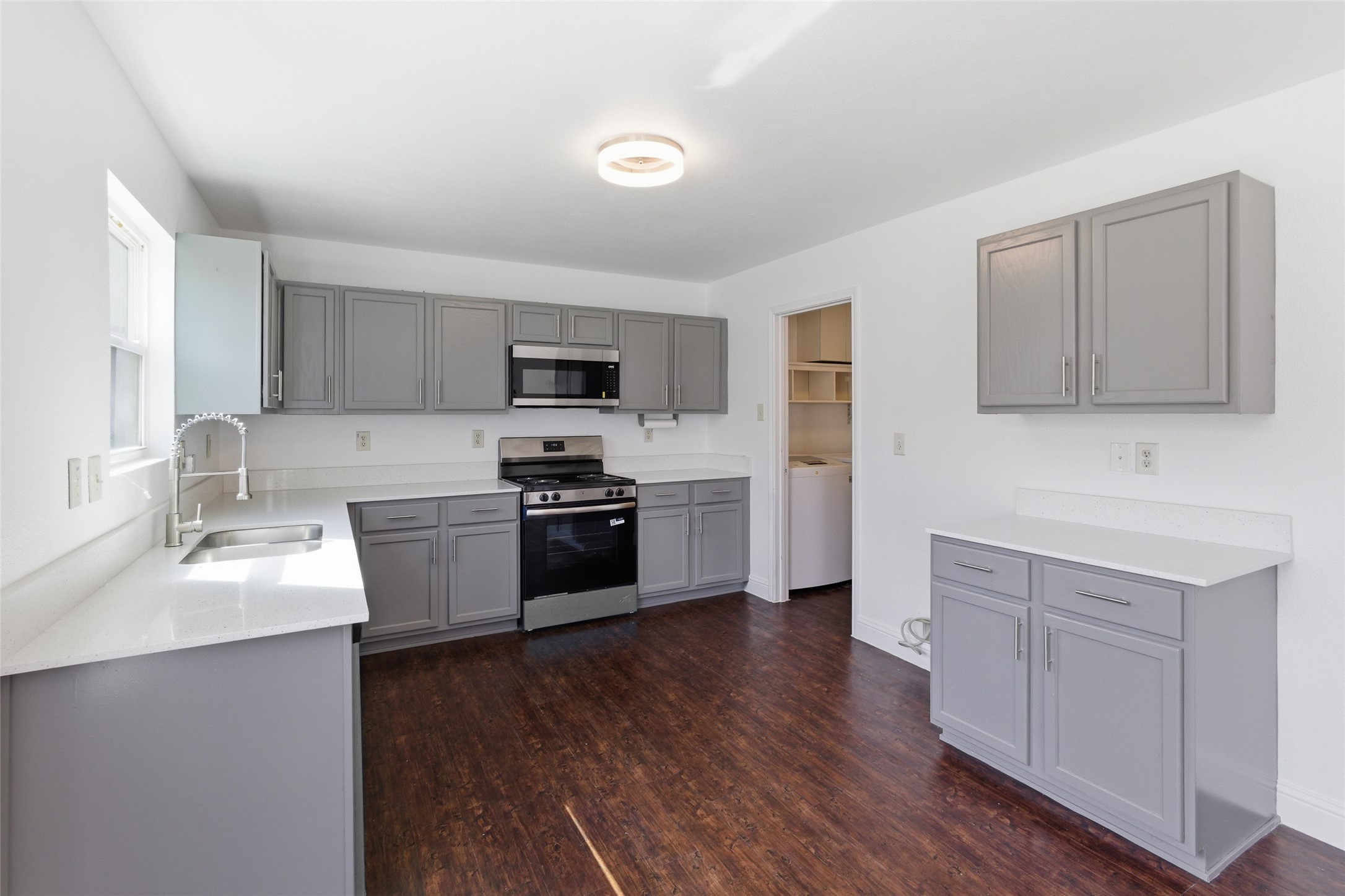 1422 Mill Branch Drive Garland TX 75040