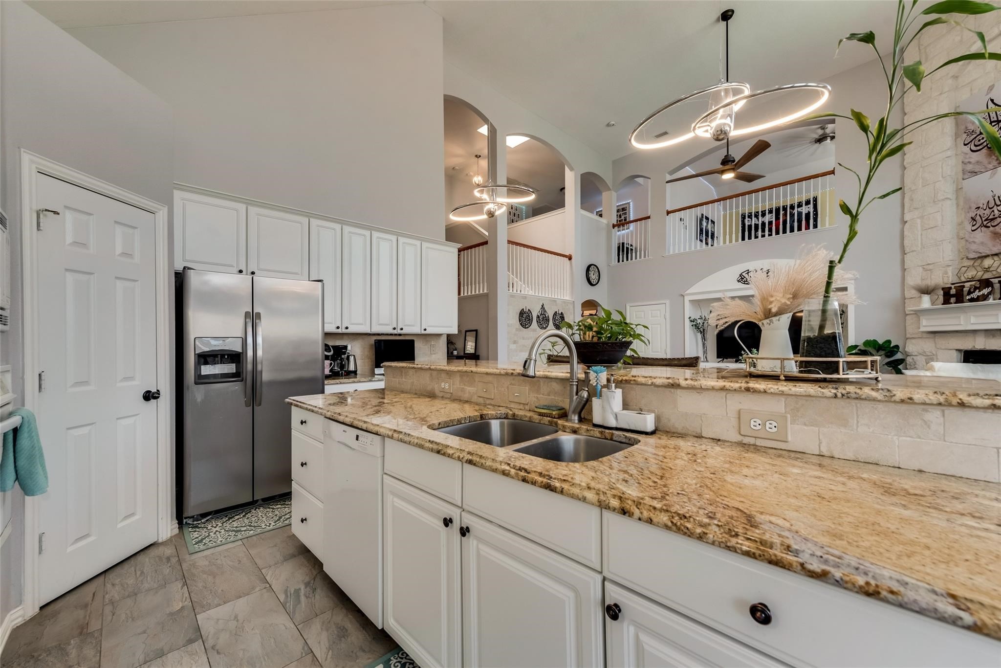 2109 Indian Trail Rowlett TX 75088