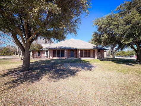 1421 Honeysuckle Ridge Court Midlothian TX 76065