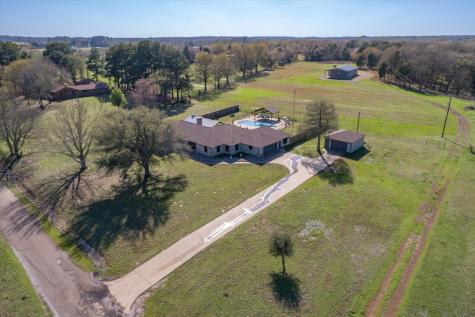 942 Vz County Road 4201 Canton TX 75103