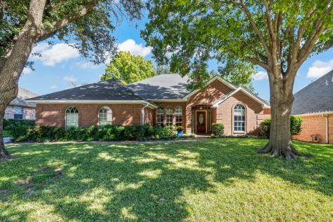 7516 Orange Valley Drive North Richland Hills TX 76182