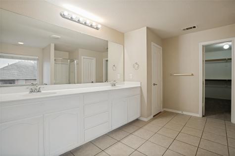 734 Crownpoint Court Arlington TX 76002