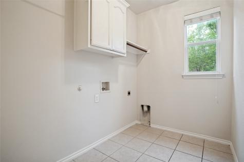 734 Crownpoint Court Arlington TX 76002