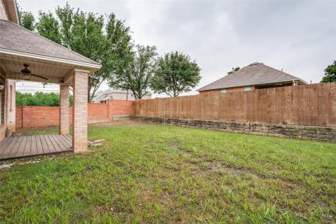 734 Crownpoint Court Arlington TX 76002