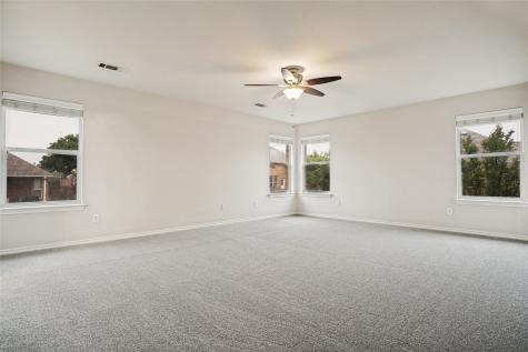 734 Crownpoint Court Arlington TX 76002