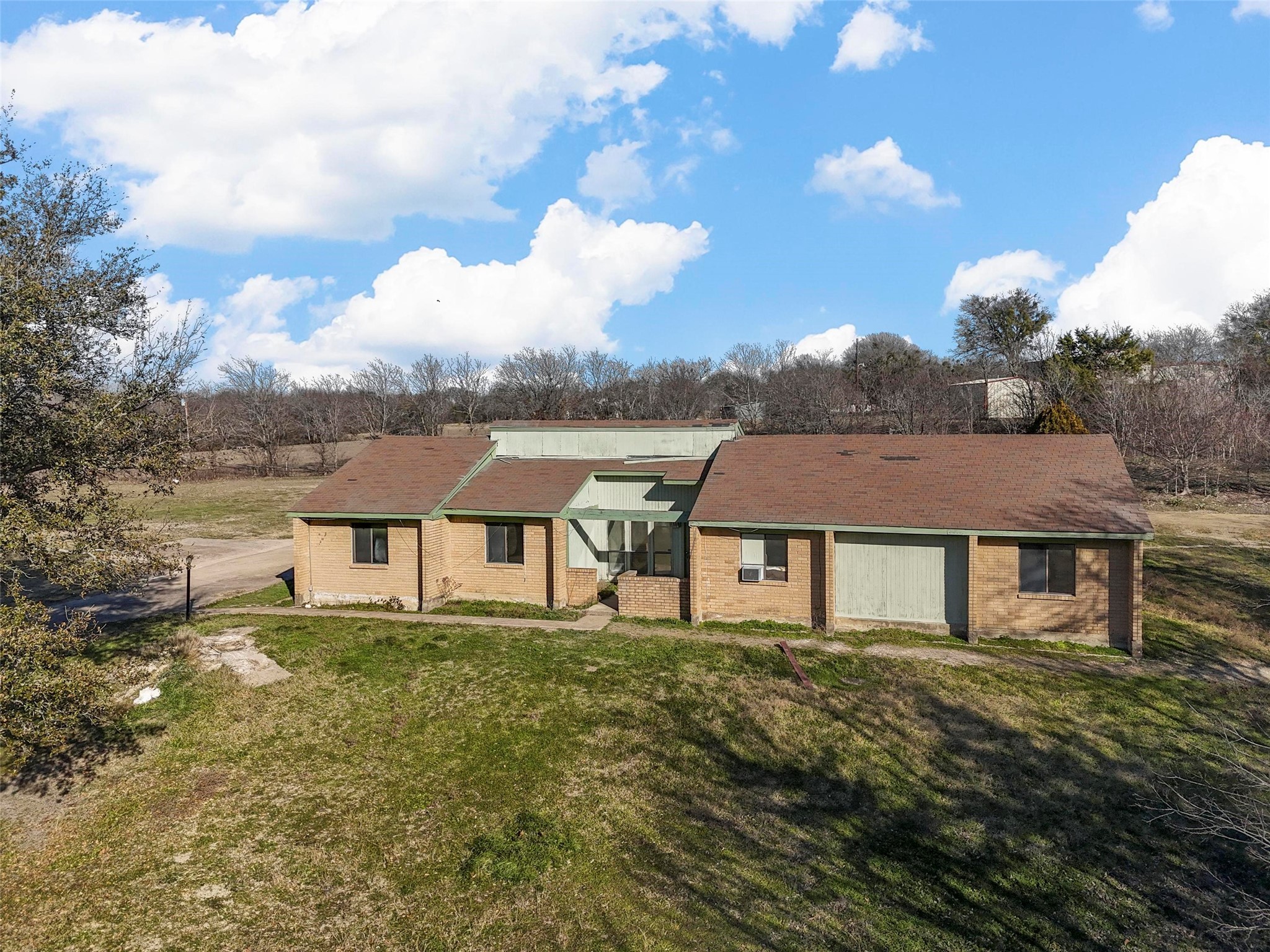 243 Ridge Creek Road Waxahachie TX 75167