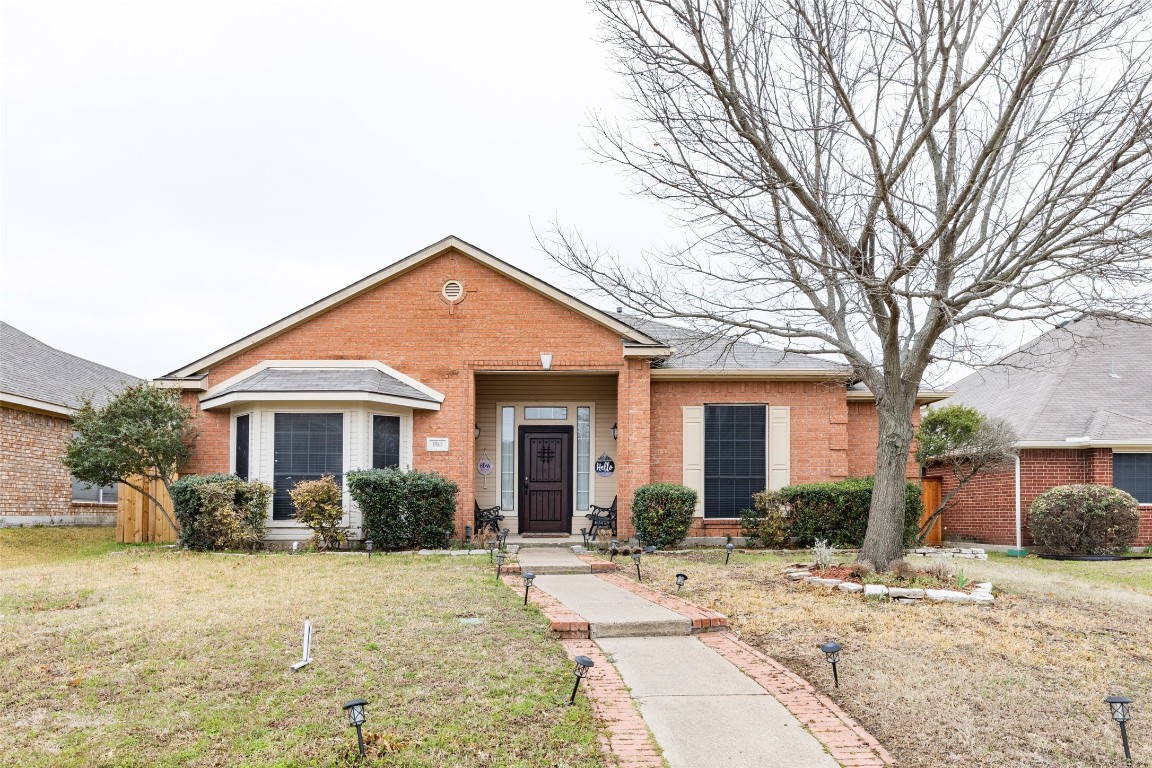 1512 Cade Court Mesquite TX 75149
