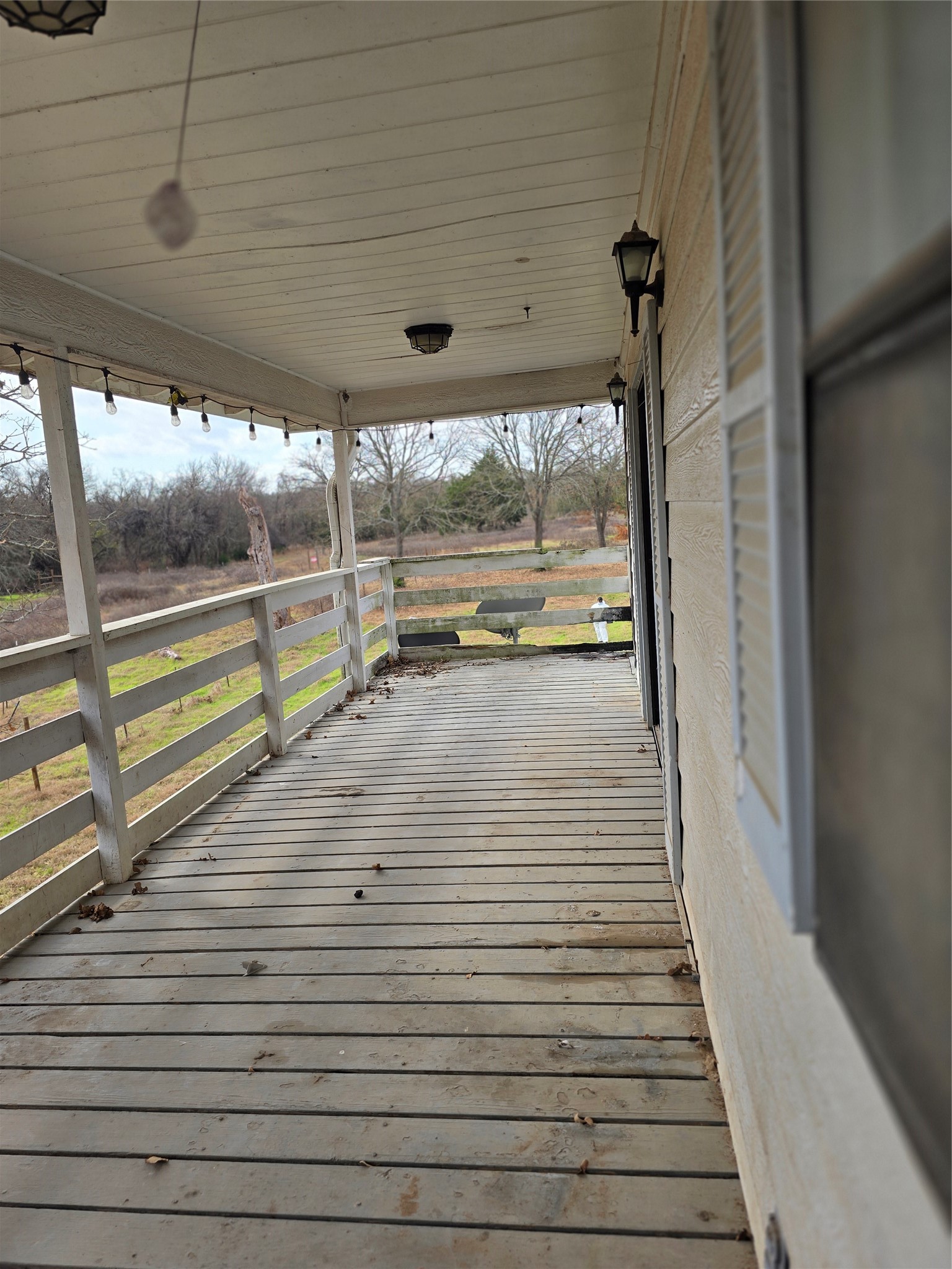2240 County Road 2162 Barry TX 75102