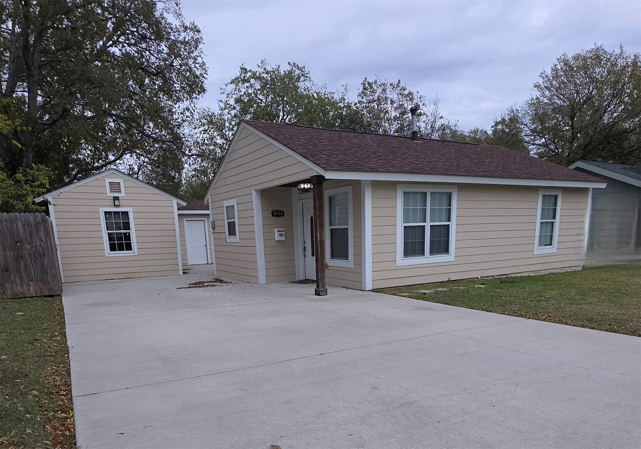 1653 Bell Avenue Blue Mound TX 76131