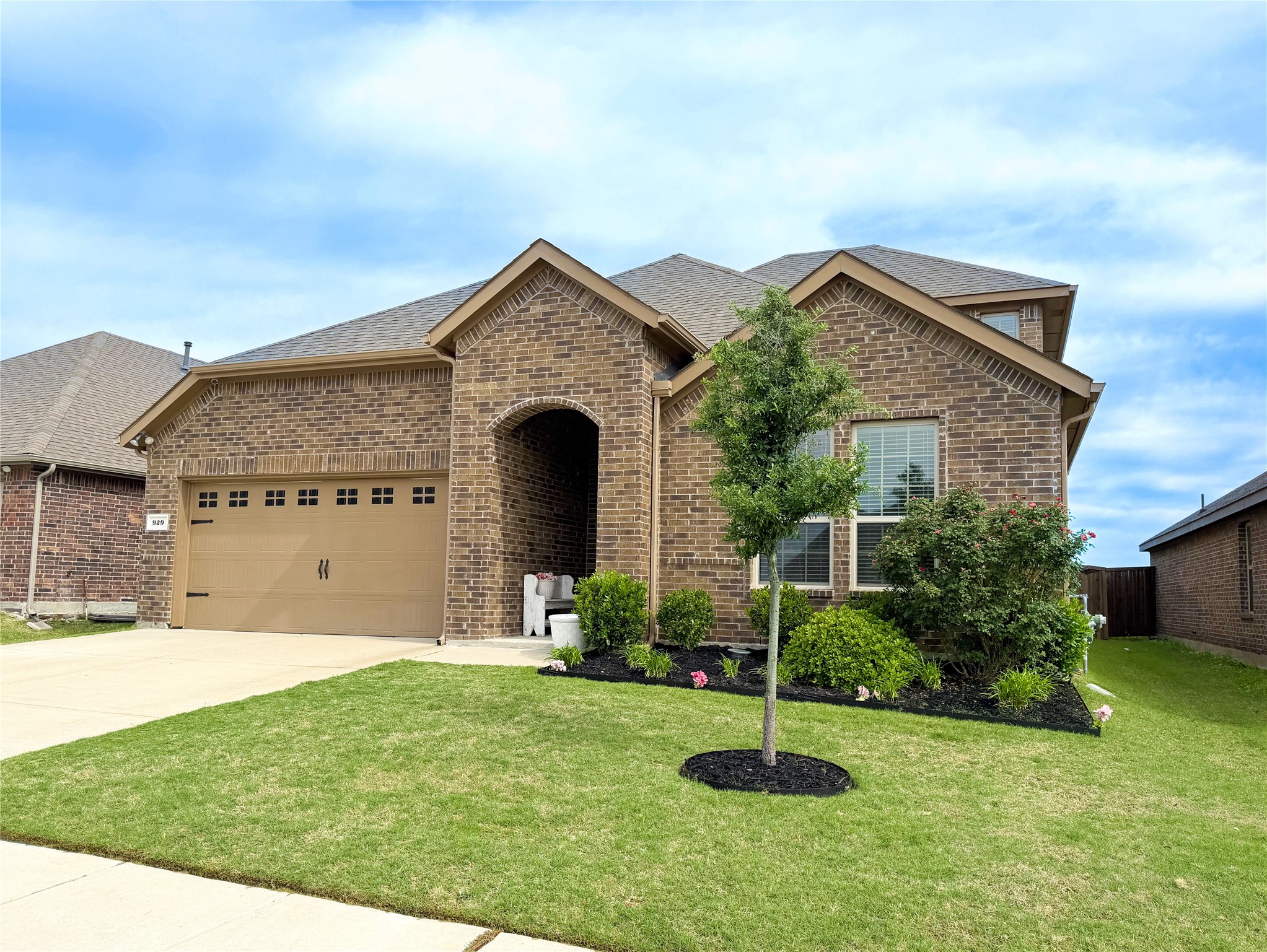 929 Philadelphia Street Fate TX 75189