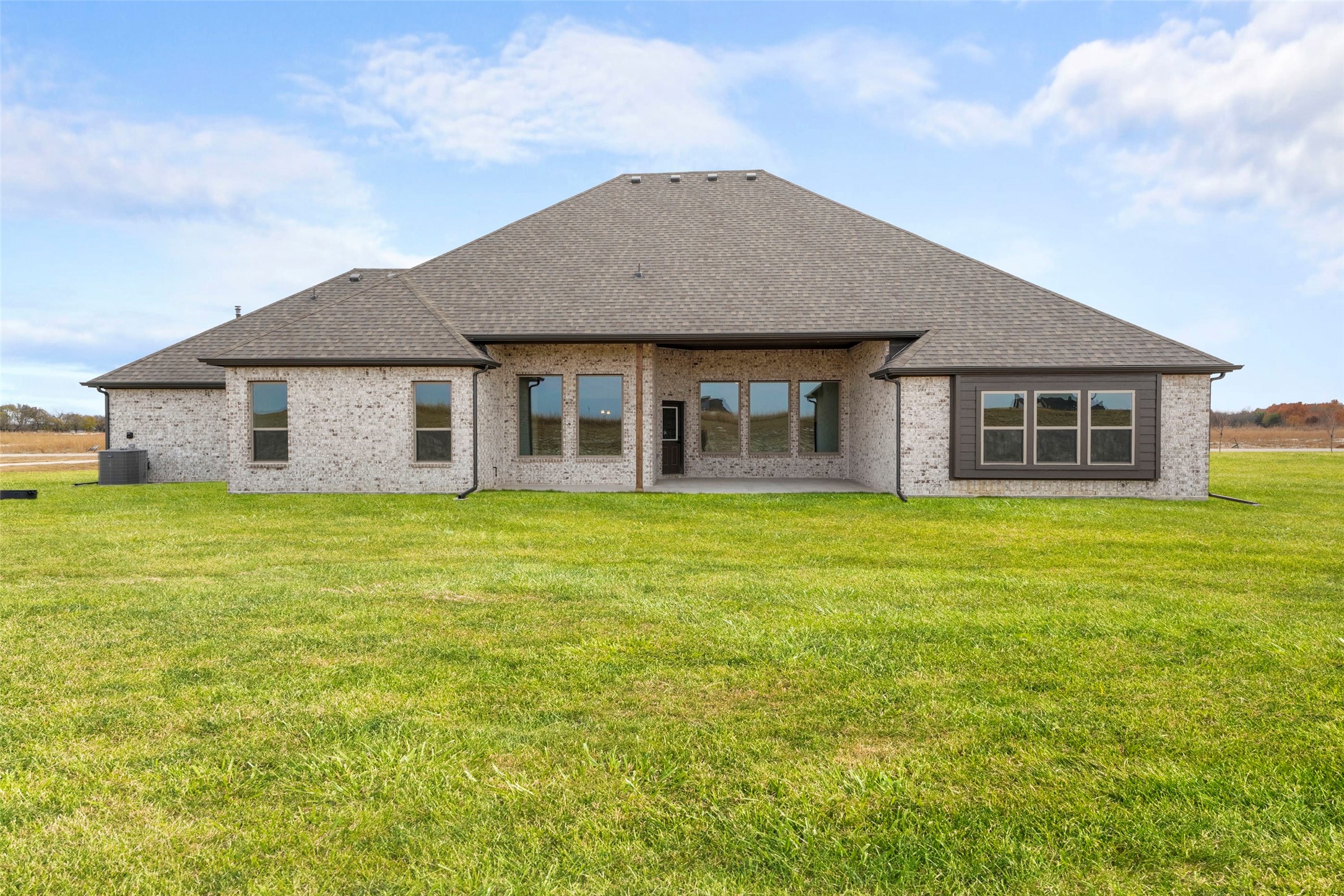 136 Lila Lake Drive Waxahachie TX 75165