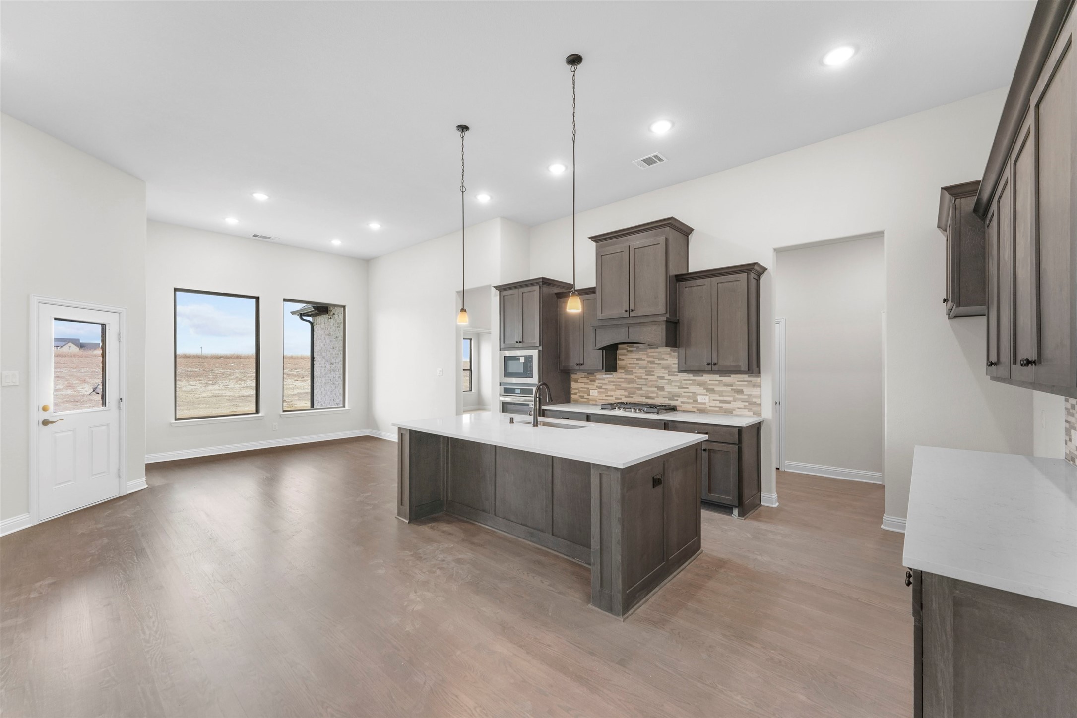 136 Lila Lake Drive Waxahachie TX 75165