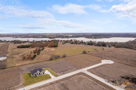 136 Lila Lake Drive Waxahachie TX 75165