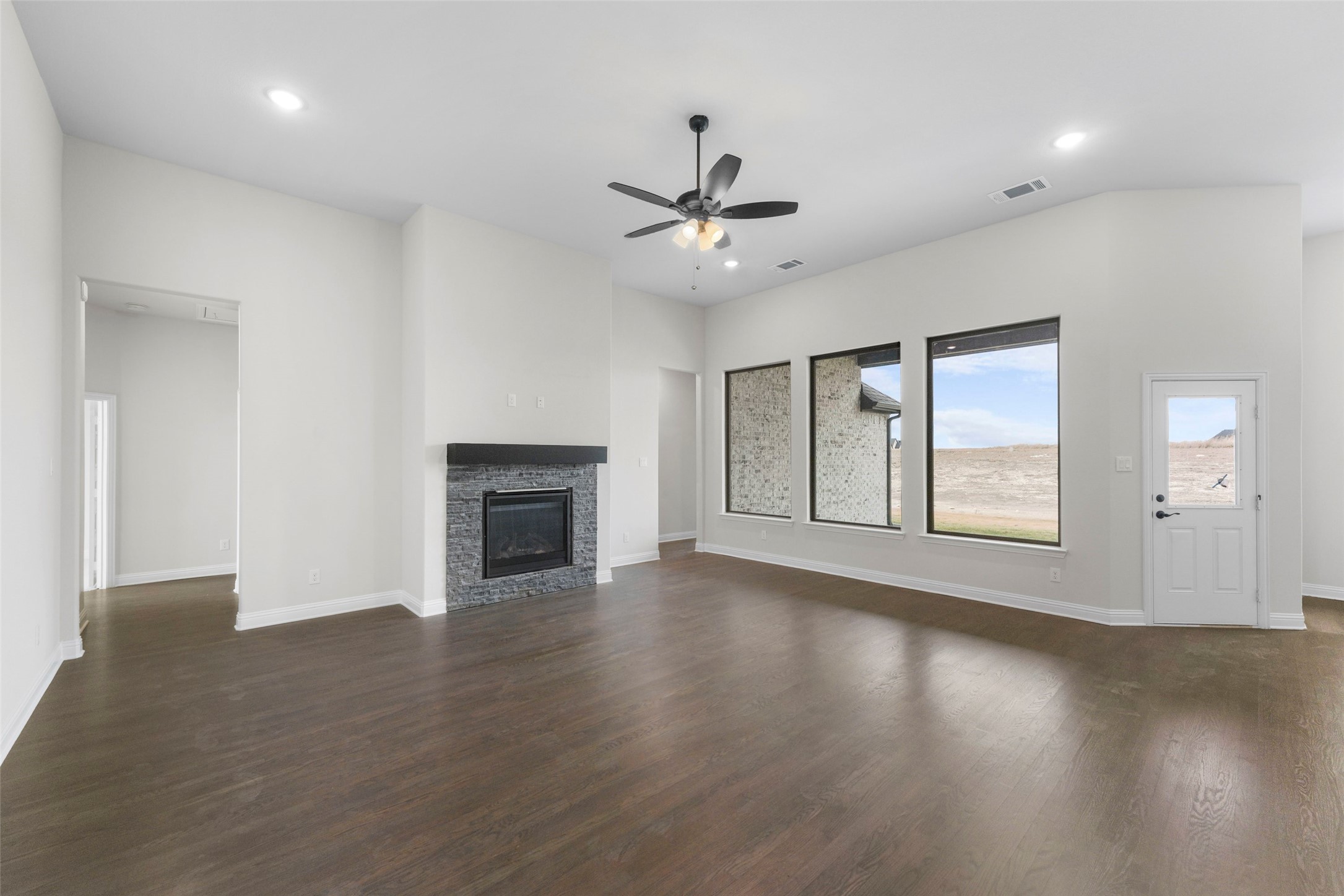136 Lila Lake Drive Waxahachie TX 75165