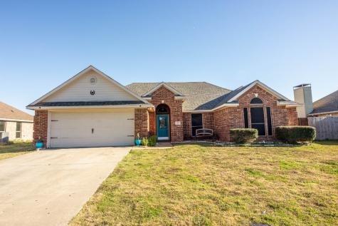 1409 Cedar Knoll Drive Kaufman TX 75142