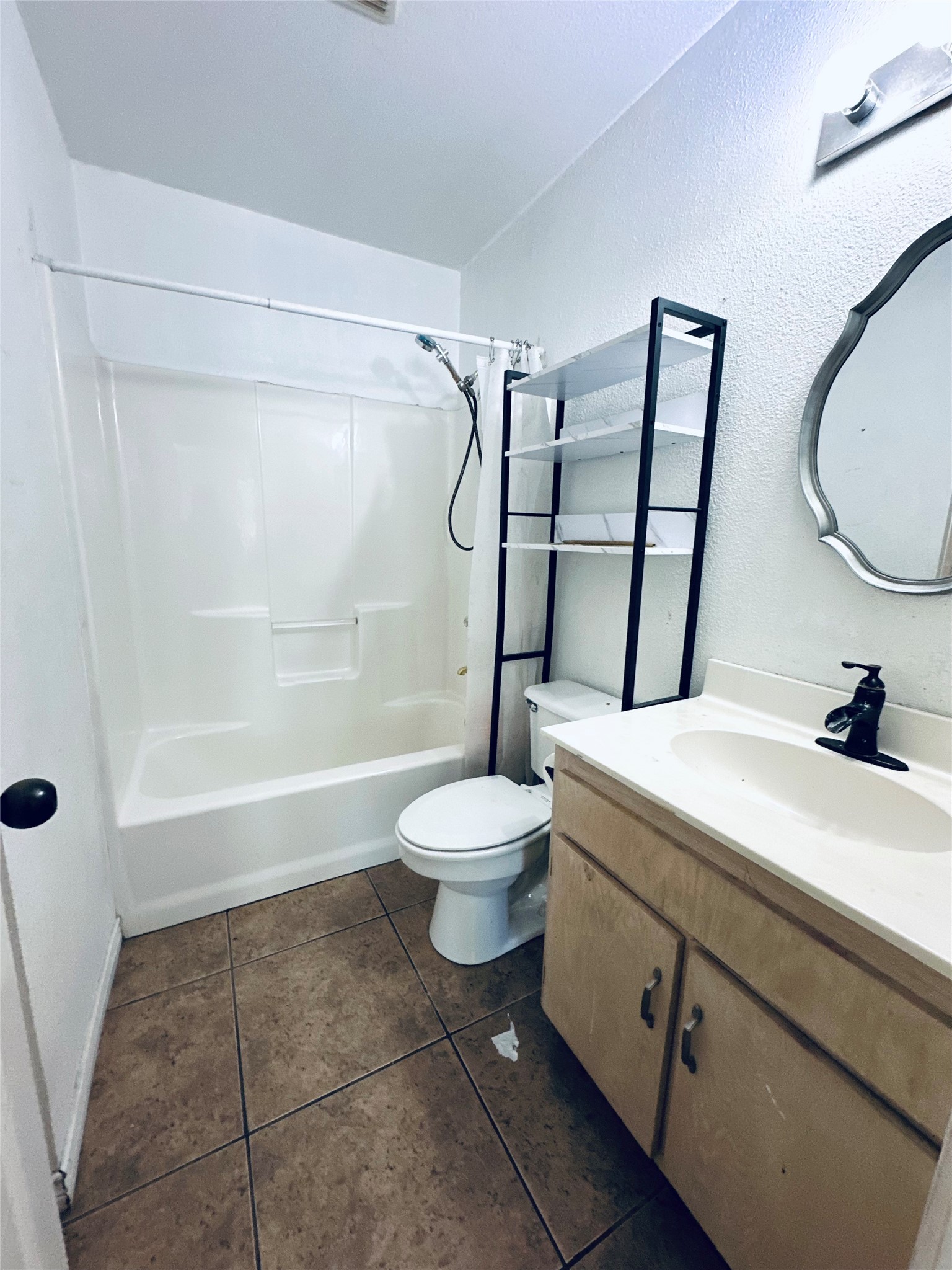 913 E Cedar Avenue Comanche TX 76442