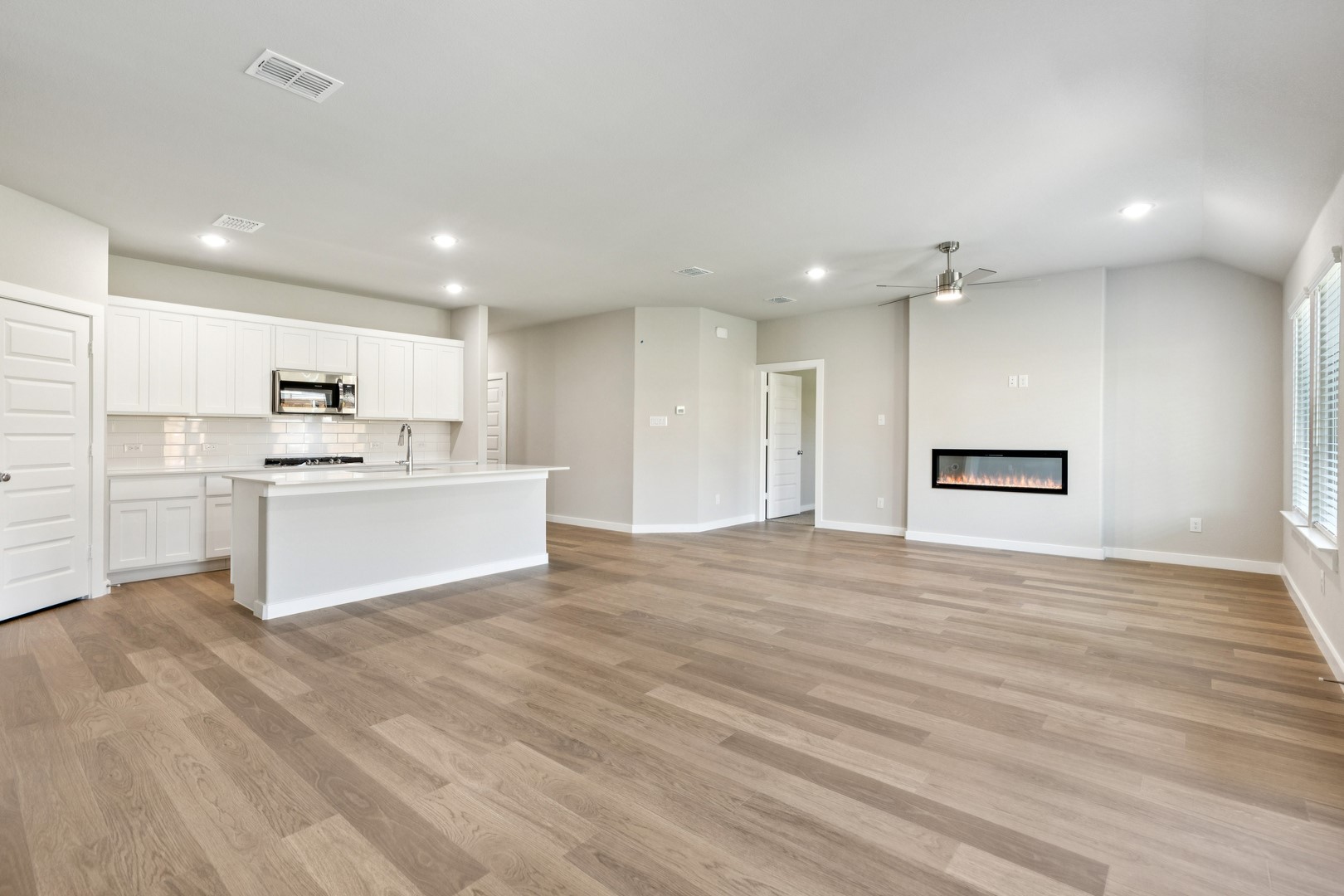 1169 Little Hills Way Lavon TX 75166
