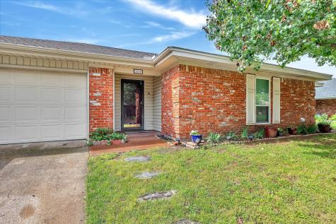 1010 De Pauw Drive Arlington TX 76012