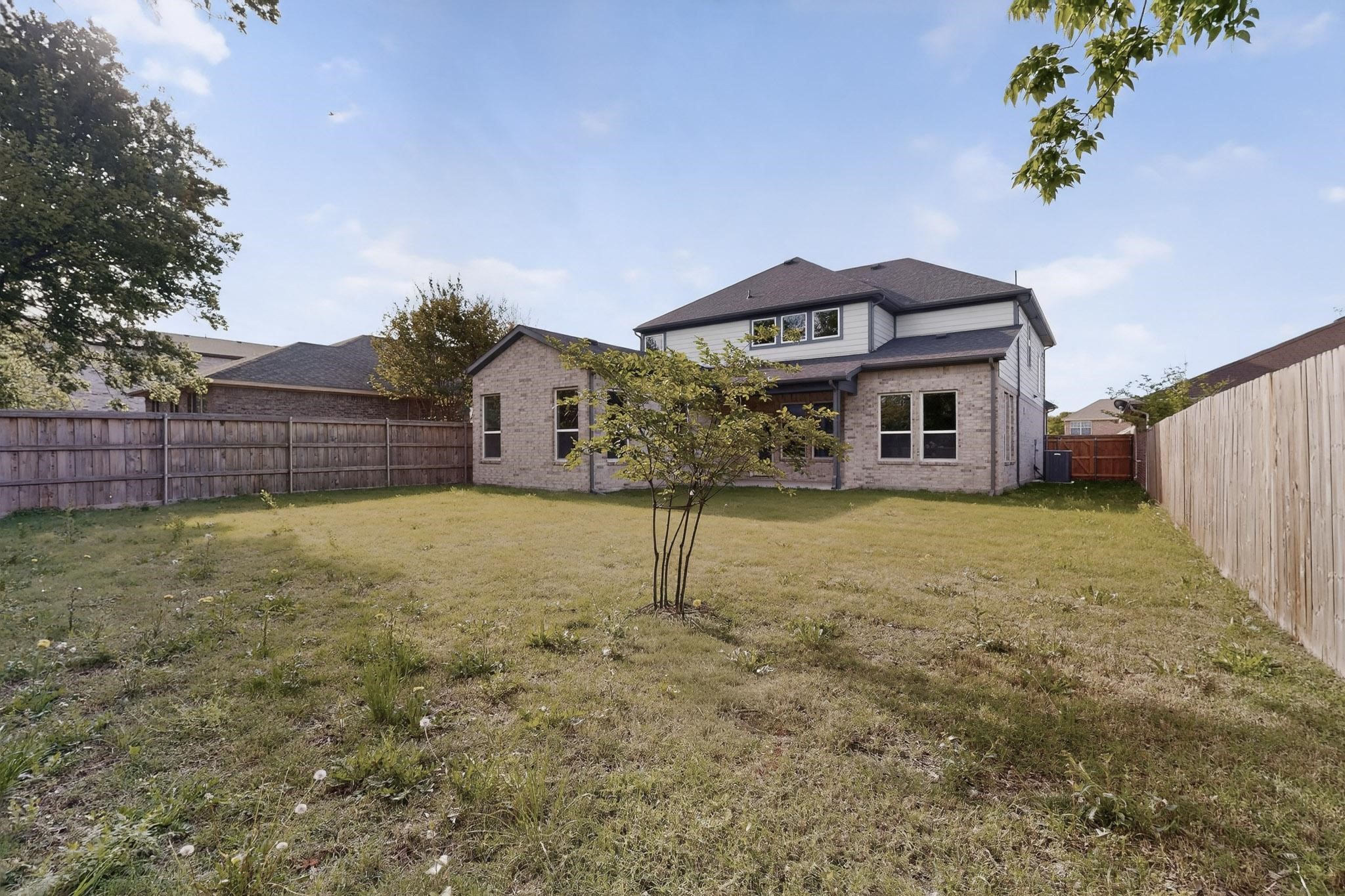 6810 Windward View Drive Rowlett TX 75088