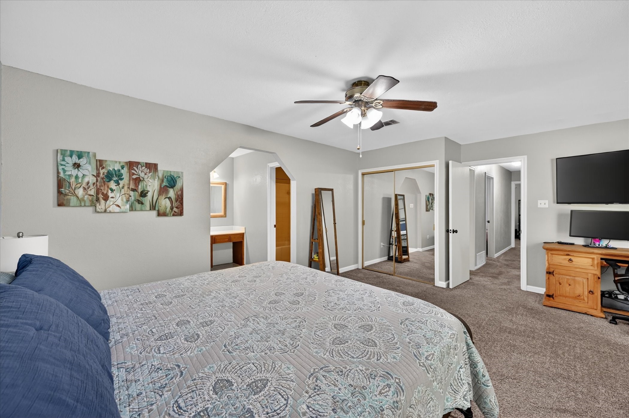 745 Carol Lane Burleson TX 76028