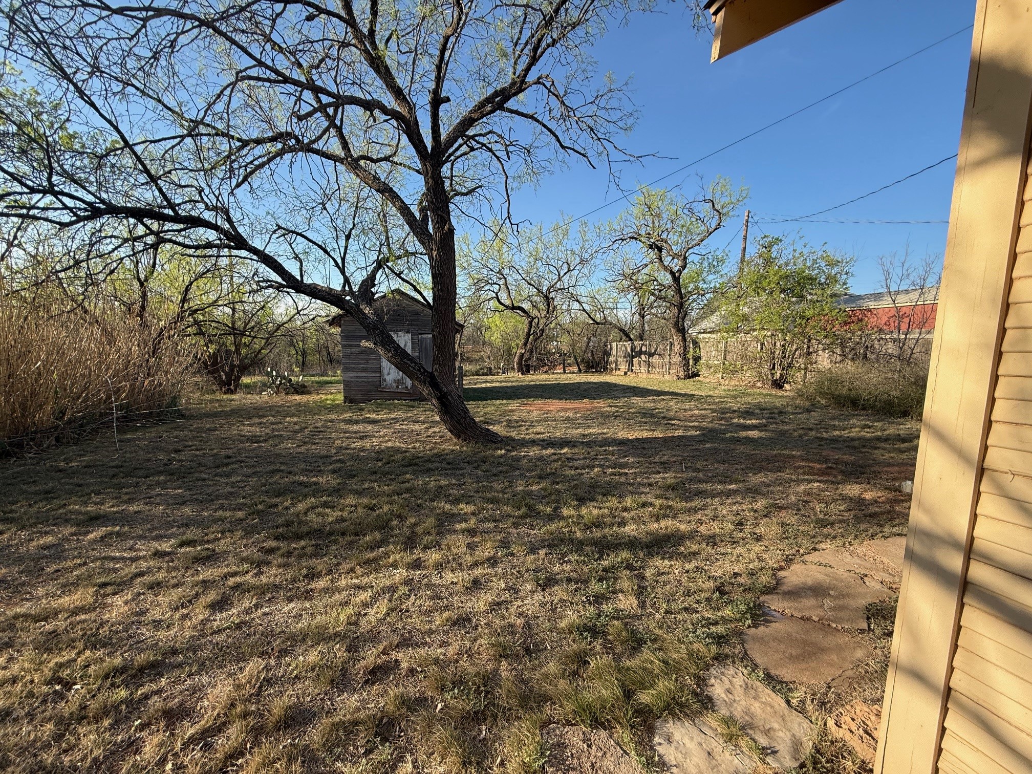 718 E Oliver Street Stamford TX 79553