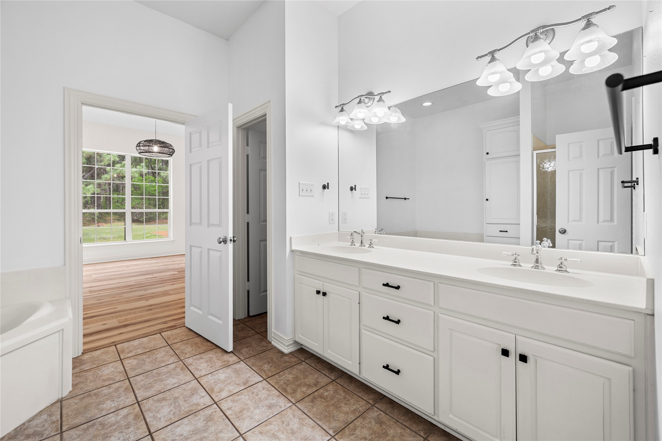 3570 Cr 3601 Bullard TX 75757