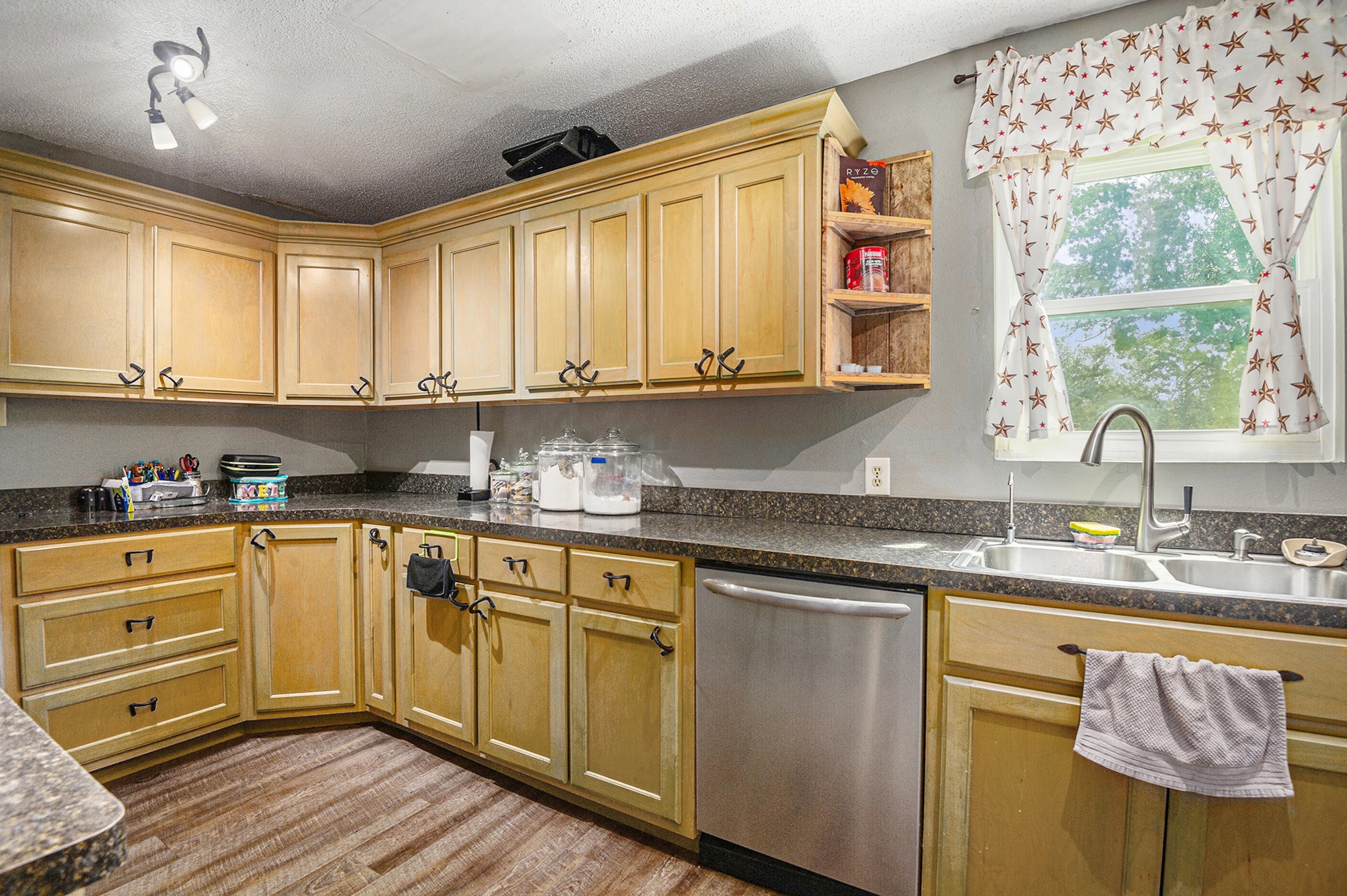 150 County 2110 Road Whitney TX 76692