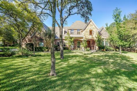 8400 Ashbriar Lane Fort Worth TX 76126