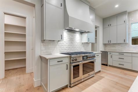 5501 Pershing Avenue Fort Worth TX 76107
