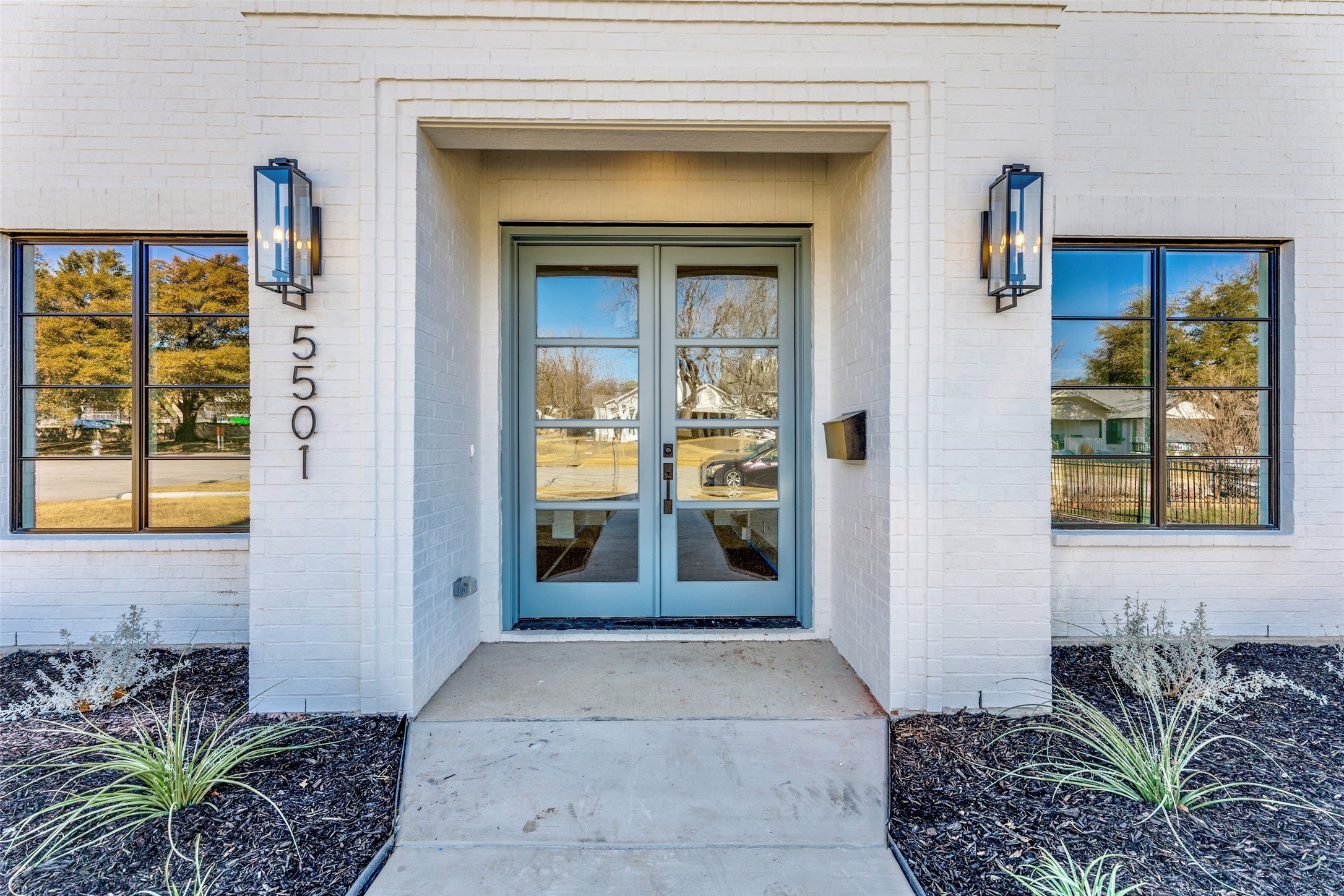 5501 Pershing Avenue Fort Worth TX 76107