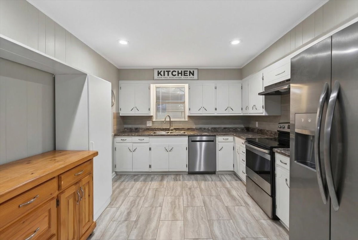 123 Carroll Drive Athens TX 75752