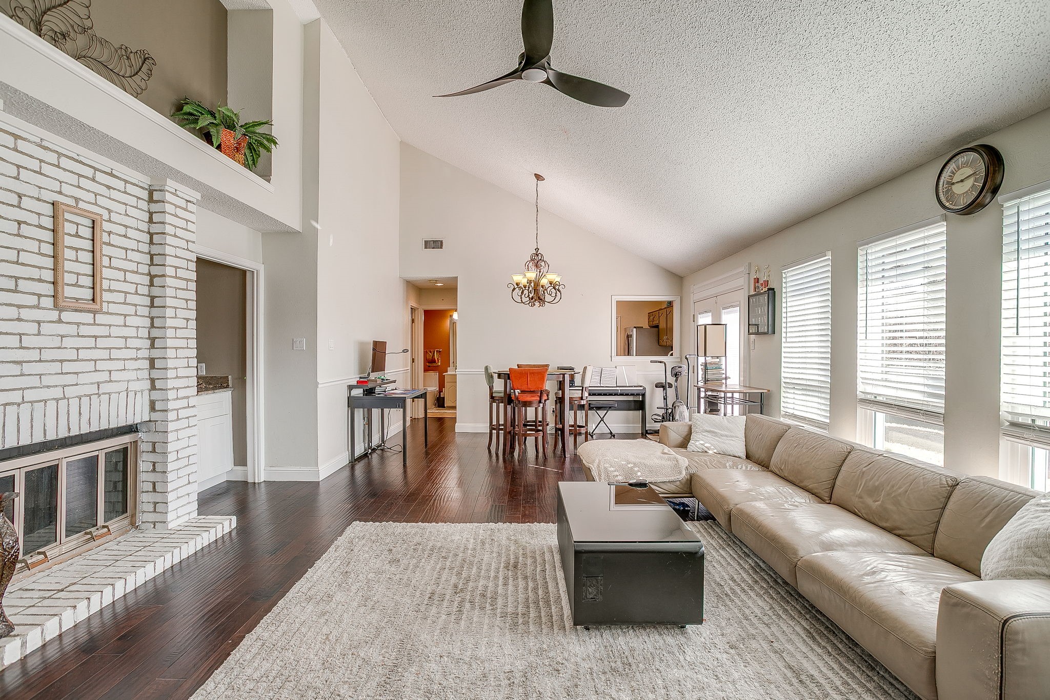 1307 Oriental Avenue Arlington TX 76011