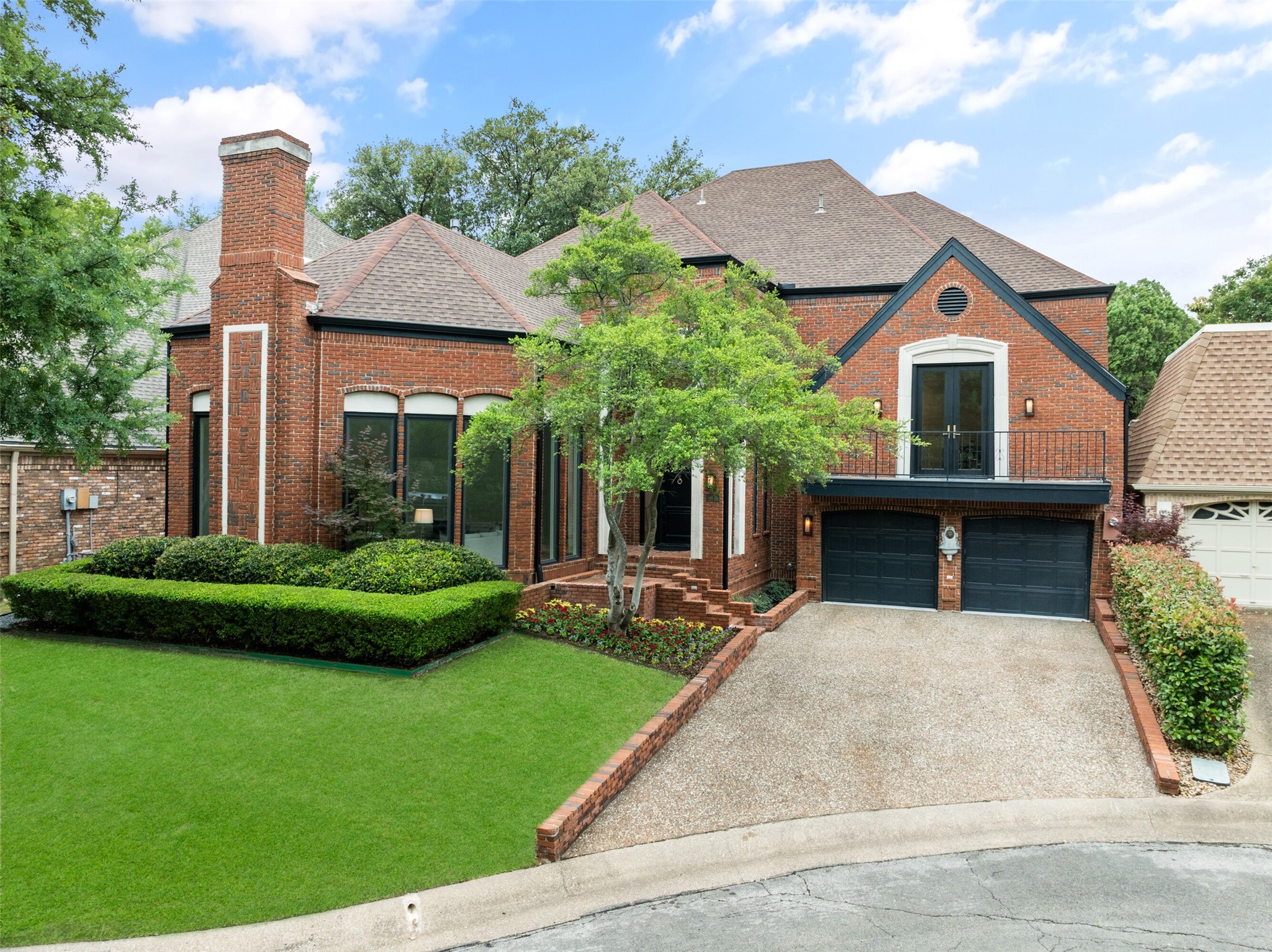 5919 Club Hill Place Dallas TX 75248