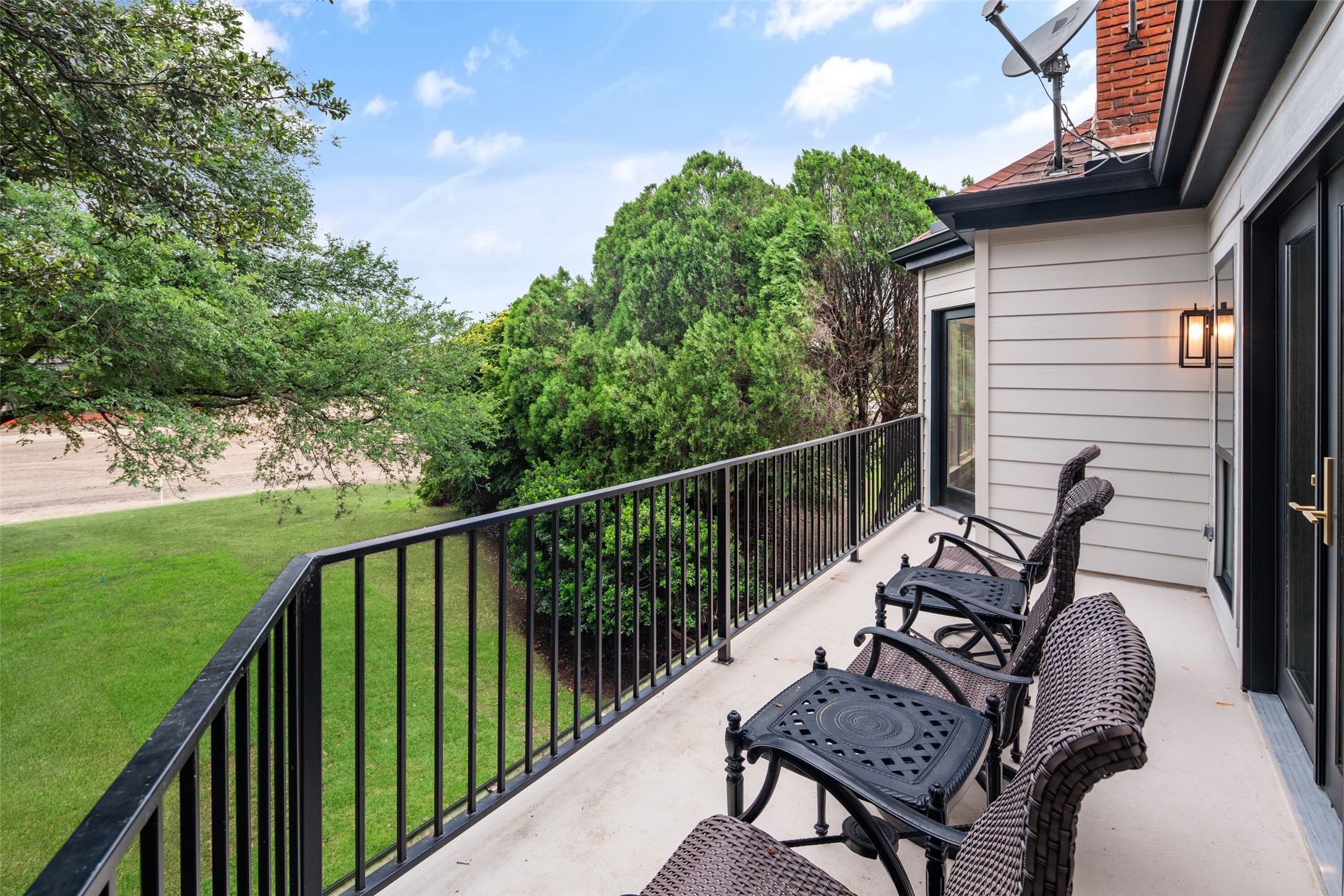 5919 Club Hill Place Dallas TX 75248